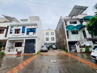 Image of 903 Sq.ft Residential Plot / Land for sale in Nana Varachha, Surat for Rs. 10000000
