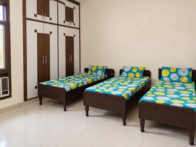 Bedroom Image of RoomSoom in Sector 19, Noida