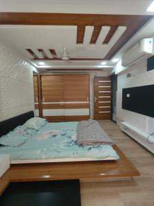 Bedroom Image of 2394 Sq.ft 4 BHK Apartment / Flat for sale in Bodakdev Ahmedabad for Rs. 21500000