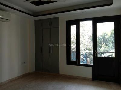 Bedroom Image of 2400 Sq.ft 3 BHK Builder Floor for rent in Greater Kailash New Delhi for Rs. 182000