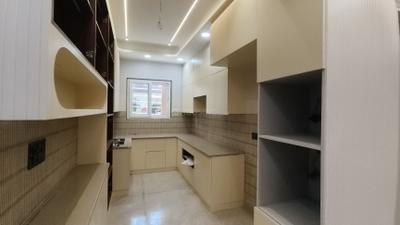 Kitchen Image of 1900 Sq.ft 4 BHK Builder Floor for sale in Kaushambi Ghaziabad for Rs. 24600000