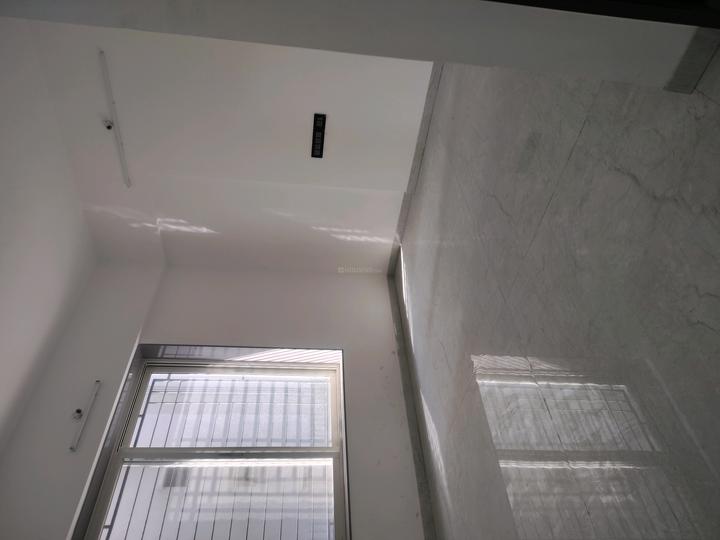 Aditya Vivaaz Main Image 1