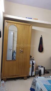Bedroom Image of 850 Sq.ft 2 BHK Apartment / Flat for rent in Arun Vihar, Sector 37 Noida for Rs. 30000
