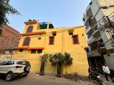 Image of 1920 Sq.ft 5 BHK Independent House for sale in Aminabad, Lucknow for Rs. 7000000