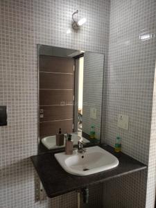 Bathroom Image of 1700 Sq.ft 2 BHK Independent House for rent in Sector 30 Noida for Rs. 36000