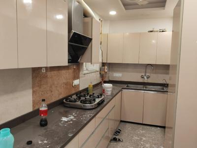 Kitchen Image of 2200 Sq.ft 3 BHK Builder Floor for rent in East Of Kailash New Delhi for Rs. 140000