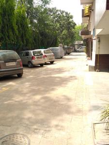 Image of 800 Sq.ft 2 BHK Apartment / Flat for rent in Sahyog Apartments, Pitampura, New Delhi for Rs. 22000