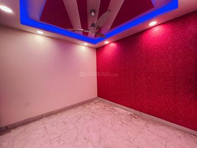 Bedroom Image of 650 Sq.ft 2 BHK Builder Floor for rent in Govindpuri New Delhi for Rs. 17000
