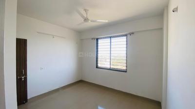 Bedroom Image of 1000 Sq.ft 2 BHK Builder Floor for rent in Gateway Eco Floors, Brijeshwari Annexe Indore for Rs. 17000