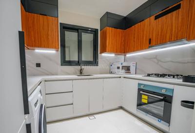 Kitchen Image of 765 Sq.ft 1 BHK Apartment / Flat for rent in Jumeirah Village Dubai for Rs. 162500