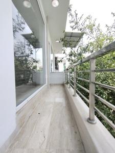 Balcony Image of 1800 Sq.ft 3 BHK Builder Floor for sale in Kalkaji New Delhi for Rs. 54000000