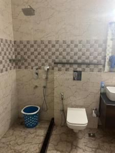 Bathroom Image of 500 Sq.ft 1 RK Independent House for rent in Ansal Esencia Sector 67, Sector 67 Gurgaon for Rs. 19000
