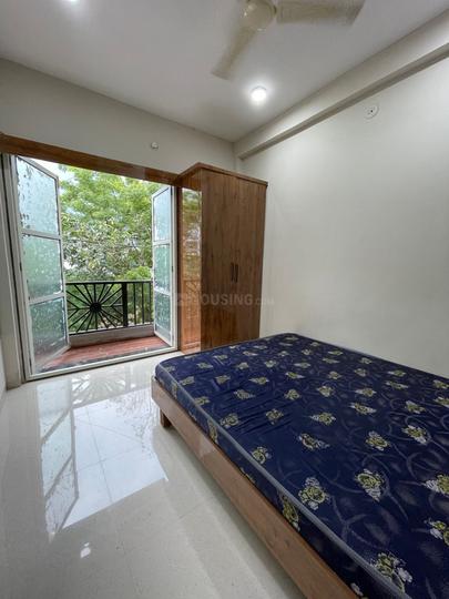 Gr eyyr Bedroom 1