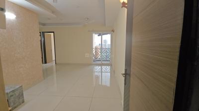 Living Room Image of 1080 Sq.ft 2 BHK Apartment / Flat for sale in Saya Gold Avenue, Indirapuram Ghaziabad for Rs. 13000000