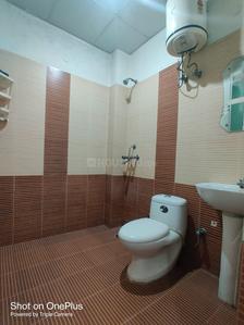 Bathroom Image of Raj Bhawan pg in Sector 18, Gurgaon