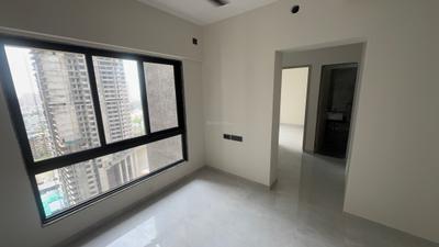 Living Room Image of 450 Sq.ft 1 BHK Apartment / Flat for rent in Paradigm Antalya, Jogeshwari West Mumbai for Rs. 48000