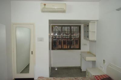 Hall Image of 1000 Sq.ft 2 BHK Apartment / Flat for rent in Agripada Mumbai for Rs. 90000
