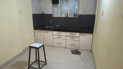 Kitchen Image of 610 Sq.ft 1 BHK Apartment / Flat for rent in Mantra Majestica, Hadapsar Pune for Rs. 17000