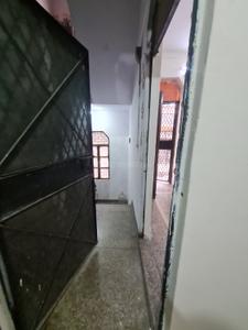 Image of 550 Sq.ft 1 BHK Builder Floor for rent in Azadpur, New Delhi for Rs. 14000