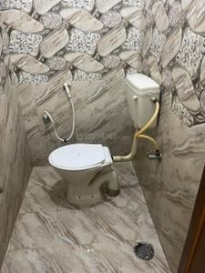 Bathroom Image of 650 Sq.ft 2 BHK Independent House for rent in Kaval Bairasandra Bengaluru for Rs. 17000