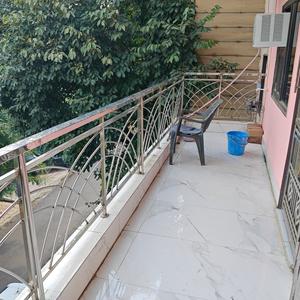 Balcony Image of Gupta PG in Beta II, Greater Noida