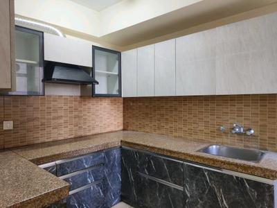 Kitchen Image of 1960 Sq.ft 3 BHK Apartment / Flat for rent in Orris Greenopolis, Sector 89 Gurgaon for Rs. 32000