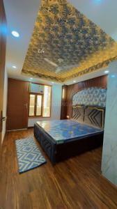 Bedroom Image of 800 Sq.ft 2 BHK Builder Floor for sale in Saket New Delhi for Rs. 7800000