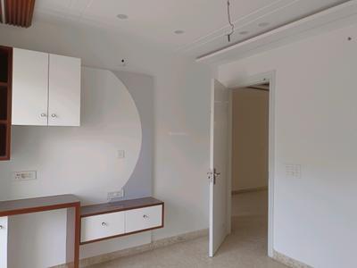 Bedroom Image of 2400 Sq.ft 4 BHK Builder Floor for sale in Sector 20 Rohini New Delhi for Rs. 19500000