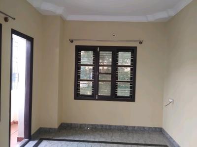 Living Room Image of 600 Sq.ft 1 BHK Independent House for rent in Cox Town Bengaluru for Rs. 18500