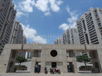 Image of 3000 Sq.ft 3 BHK Apartment / Flat for sale in Panchshil One North, Magarpatta City, Pune for Rs. 59000000