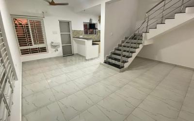 Hall Image of 1758 Sq.ft 3.5 BHK Villa for rent in Thaiyur Chennai for Rs. 26000