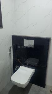 Bathroom Image of 3000 Sq.ft 3 BHK Independent House for rent in Indraprastha Society, Manjari Budruk Pune for Rs. 38000