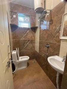 Bathroom Image of 600 Sq.ft 1 BHK Apartment / Flat for rent in Kadugodi Bengaluru for Rs. 23000