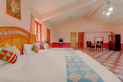 1.5 BHK Flat
