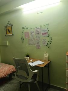 Hall Image of Pink door stay in Salt Lake City, Kolkata