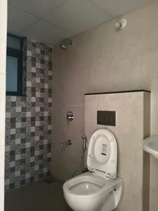 Common Bathroom Image of 1134 Sq.ft 2.5 BHK Apartment / Flat for sale in Shapoorji Pallonji Vanaha, Bavdhan Pune for Rs. 9500000