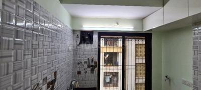 Bathroom Image of 980 Sq.ft 2 BHK Apartment / Flat for sale in Chembur Mumbai for Rs. 18500000