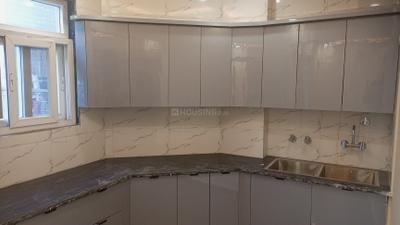 Kitchen Image of 800 Sq.ft 3 BHK Builder Floor for sale in Sector 8 Rohini New Delhi for Rs. 12000000