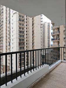 Bedroom Three Image of 3235 Sq.ft 4 BHK Apartment / Flat for sale in Amrapali Heartbeat City, Sector 107 Noida for Rs. 35000000