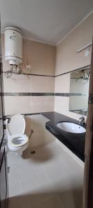 Bathroom Image of 1170 Sq.ft 3 BHK Apartment / Flat for sale in Unitech Uniworld Gardens 2, Sector 47 Gurgaon for Rs. 19000000