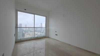 Bedroom Image of 1000 Sq.ft 2 BHK Apartment / Flat for sale in Monte South, Byculla Mumbai for Rs. 35000000