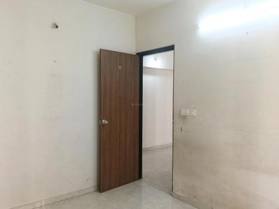 Bedroom Image of 650 Sq.ft 1 BHK Apartment / Flat for sale in Lodha Amara, Thane West Thane for Rs. 7000000