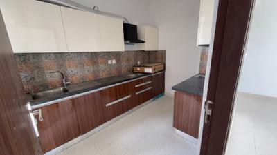 Kitchen Image of 1381 Sq.ft 3 BHK Apartment / Flat for rent in Hero Homes, Sector 104 Gurgaon for Rs. 38500