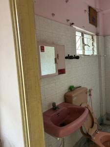 Bathroom Image of 800 Sq.ft 2 BHK Apartment / Flat for sale in Regent Park Kolkata for Rs. 3000000