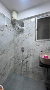 Bathroom Image of 560 Sq.ft 1 BHK Apartment / Flat for rent in Unnati Woods Phase 7, Kasarvadavali Thane for Rs. 23000