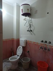 Bathroom Image of Singh pg in Shahdara, New Delhi