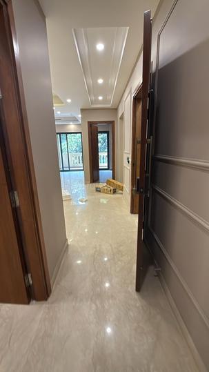 Block E, East Of Kailash Main Image 1