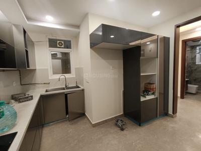 Kitchen Image of 2925 Sq.ft 4 BHK Builder Floor for rent in Janakpuri New Delhi for Rs. 96000