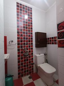 Bathroom Image of 1125 Sq.ft 2 BHK Builder Floor for sale in Chittaranjan Park New Delhi for Rs. 20000000