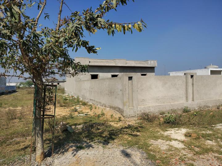 RPS01 RRPS01 And RRPS02 YEIDA Main Image 1